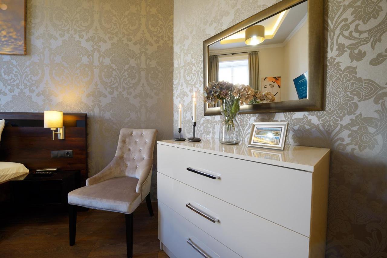Orangehomes 4 Bdrm Apartment View To Synagogue Будапеща Екстериор снимка